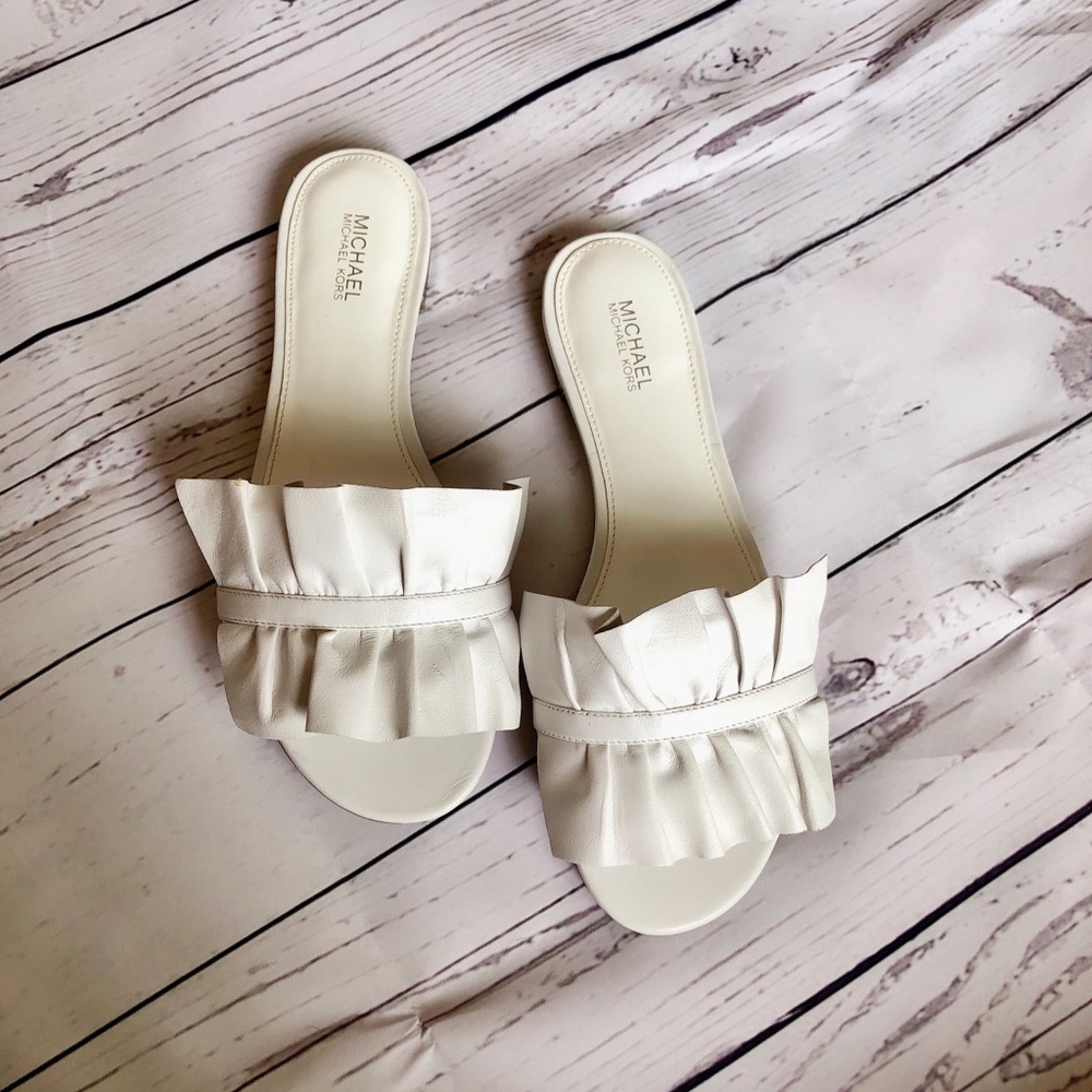 Michael Kors Women's  Bella Ruffle Slide Sandal - Picture 3 of 5